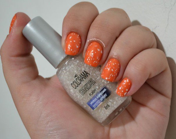 Esmalte de bolinhas - Cobertura Flash Efeito Spray Colorama Famosa