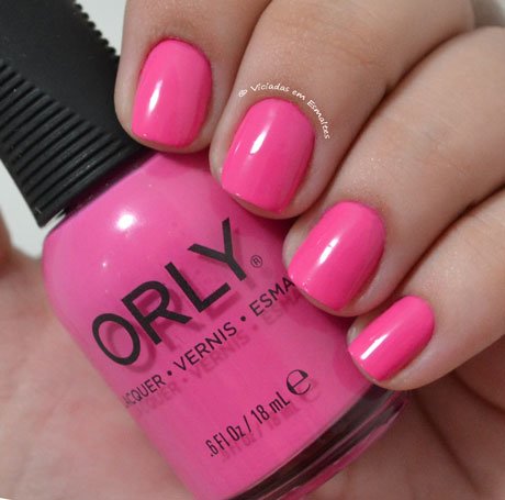 Unhas com Esmalte Orly