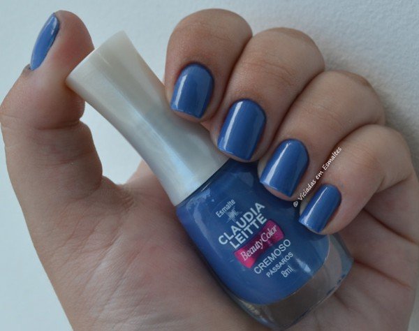Unhas com Esmalte Claudia Leitte Pássaros