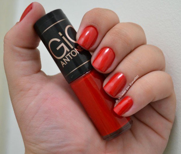 Unhas com Esmalte Gio Antonelli Palpitação