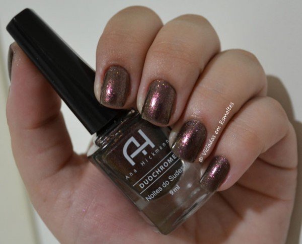 Unhas com Esmalte Ana Hickmann Noites do Sudeste