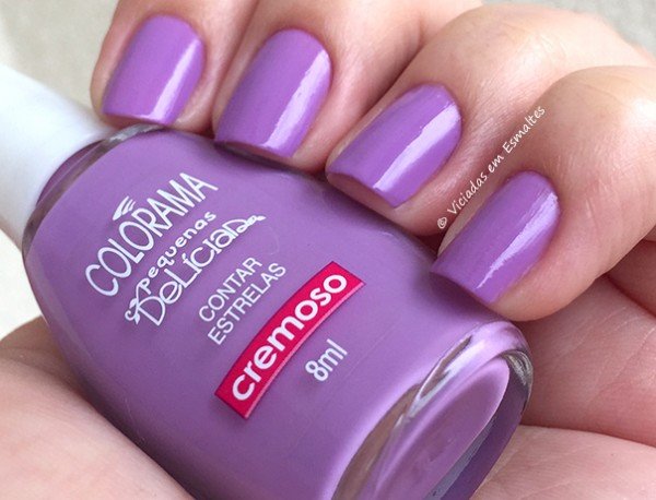 Unhas com Esmalte Colorama Contar Estrelas