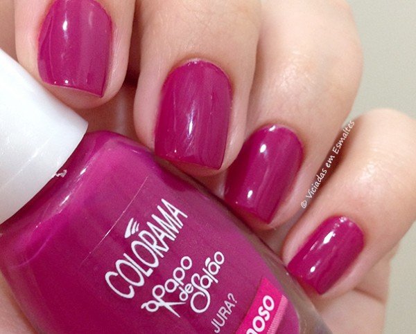 Unhas com Esmalte Colorama Jura?