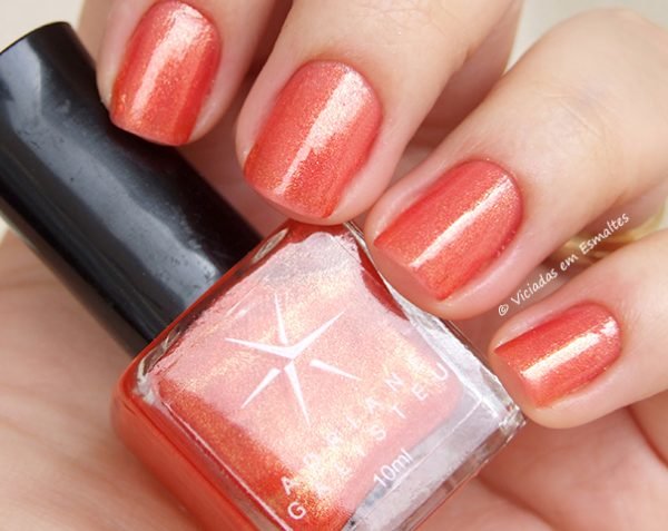 Esmalte Adriane Galisteu Talk Show