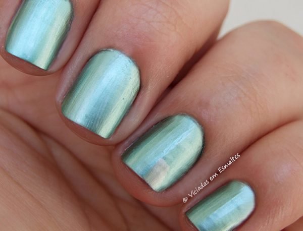 Esmalte Claires Liquid Metal Teal