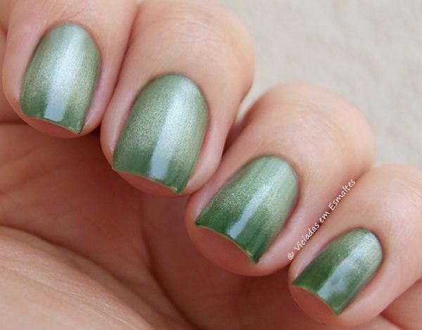 Esmalte Bruna Marquezine Degrade Verde Black