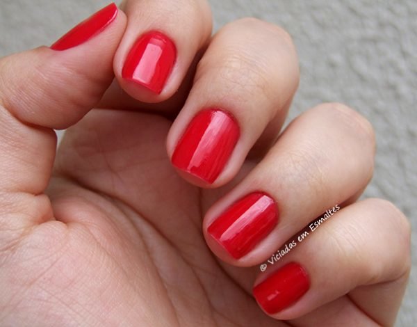 Esmalte Preta Gil Derruba Forninho