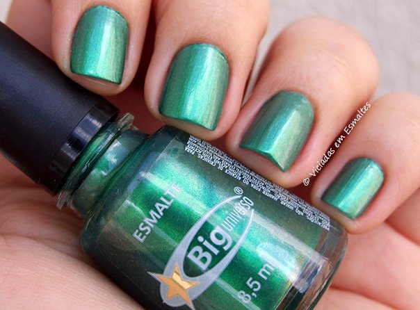 Testando o Esmalte Big Universo Rheita
