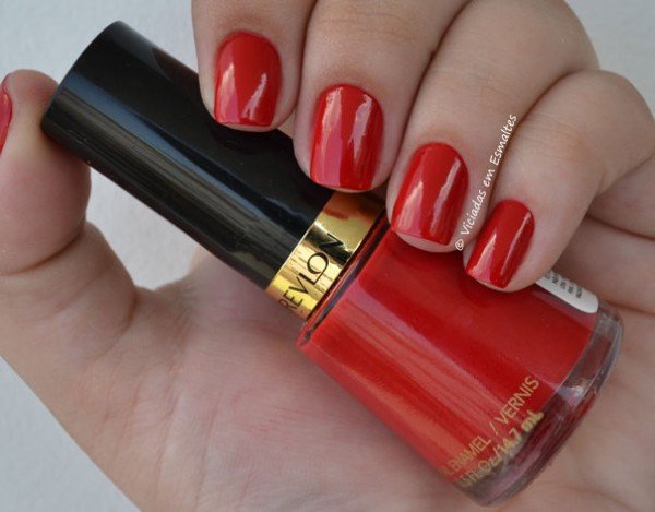 Esmalte Revlon Red