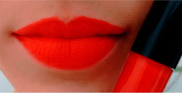 Batom Líquido Matte Vermelho Preta Gil Crazy