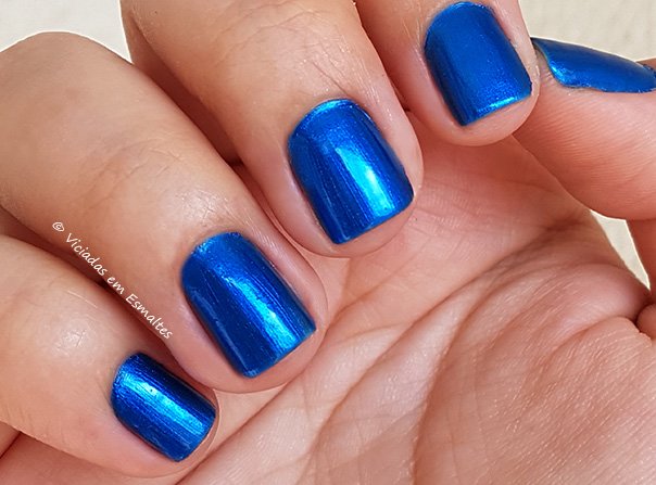 Unhas com Esmalte Ana Hickamann Hortensia