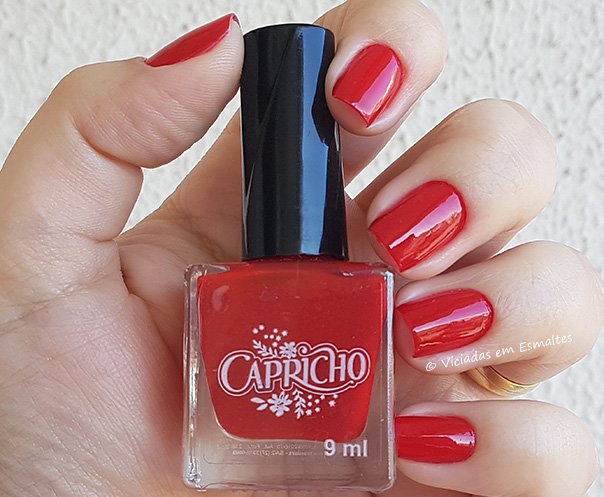 Esmalte Capricho Nao Tira o Batom