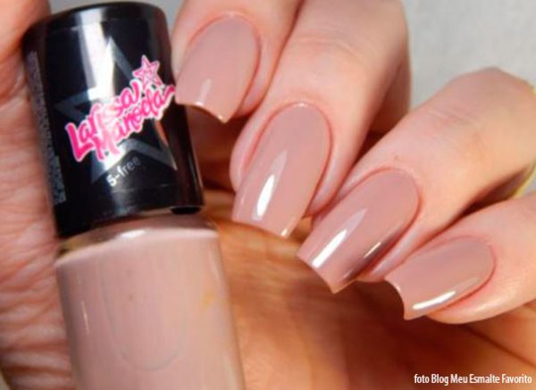 Unhas com o Esmalte Larissa Manoela Tô Nem Aí