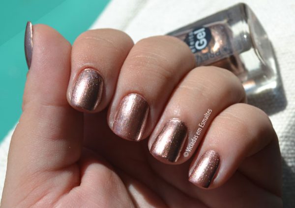 Teste com o Esmalte Preta Gil Pagode Efeito Gel