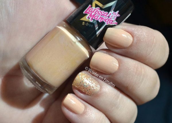 Unhas com Esmaltes Larissa Manoela