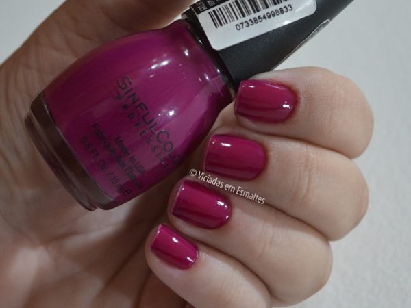 Testando e Amando o Esmalte Sinful Colors Poisonberry