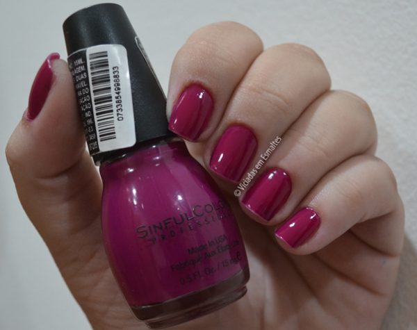 Testando e Amando o Esmalte Sinful Colors Poisonberry