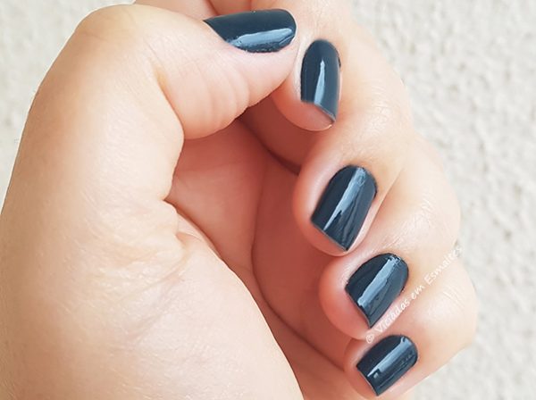Esmalte Fashionista Revlon 